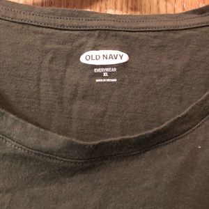 Old Navy T-shirt